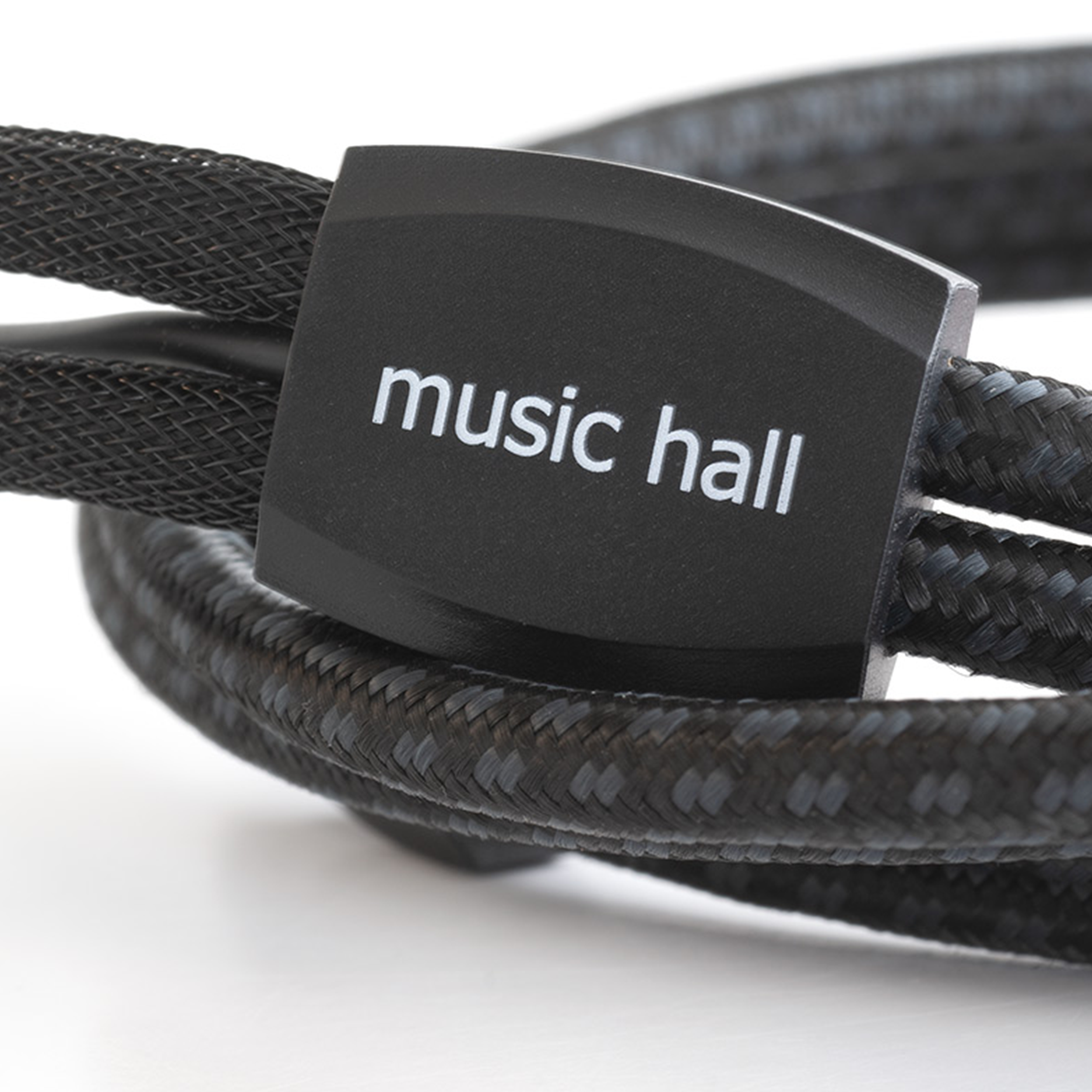 & Accessories – Hall