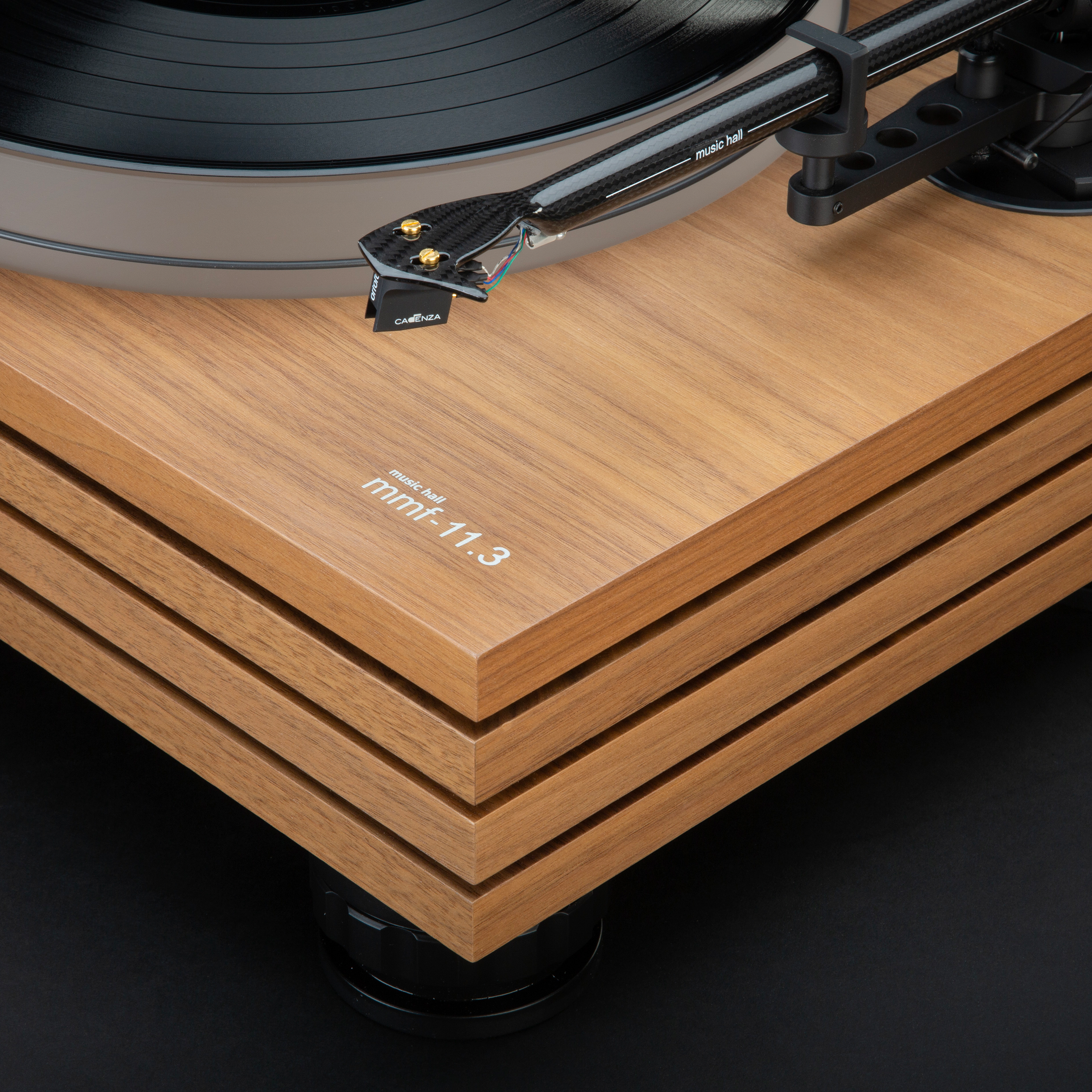 Music Hall MMF-11.3 SE Walnut Turntable
