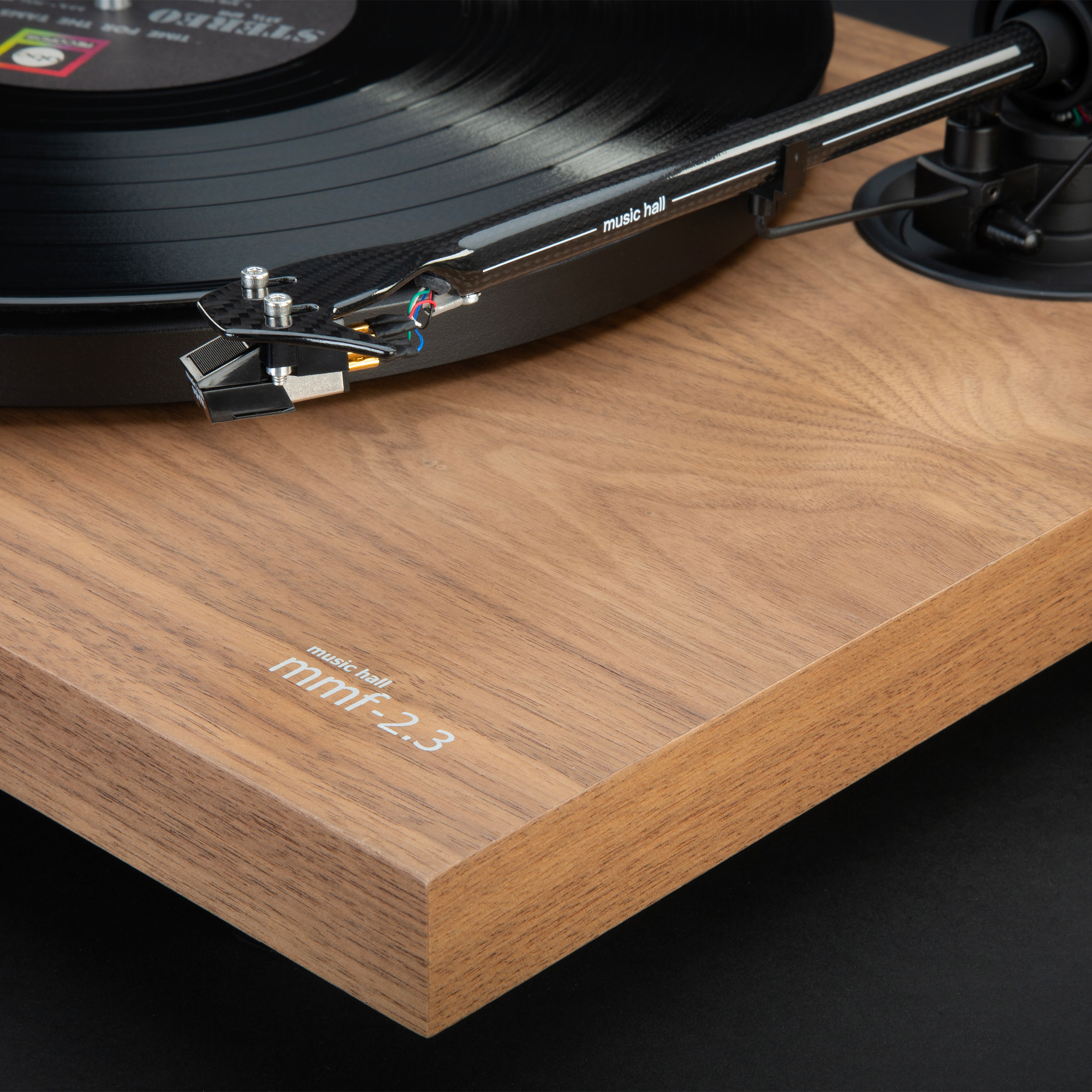 Music Hall MMF-2.3 SE Walnut Turntable